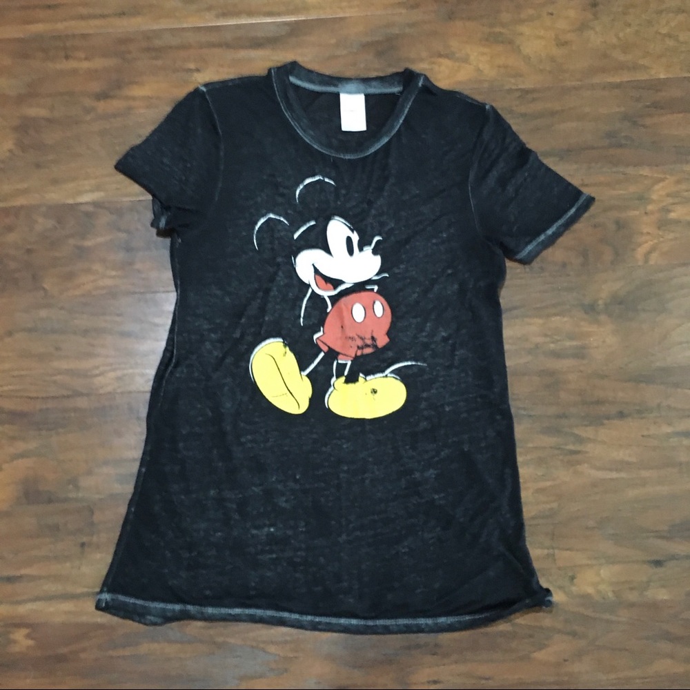 Disney mickey mouse T-shirt